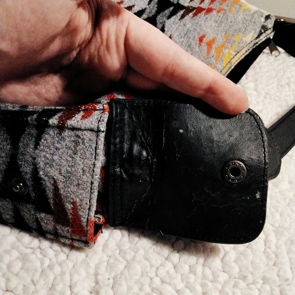 Pendleton Purse - Picture 6 of 12